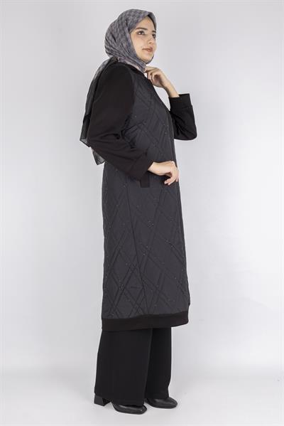 Dule  Taş Serpme Detaylı Elmas Kapitone Uzun Kap Siyah OTW555