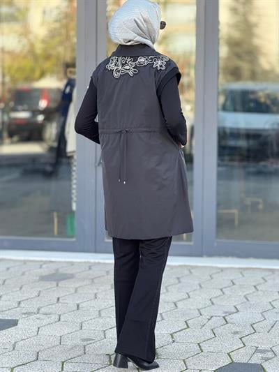 Fırfır Detaylı Büyük Beden Paraşüt Yelek Siyah OTW50502