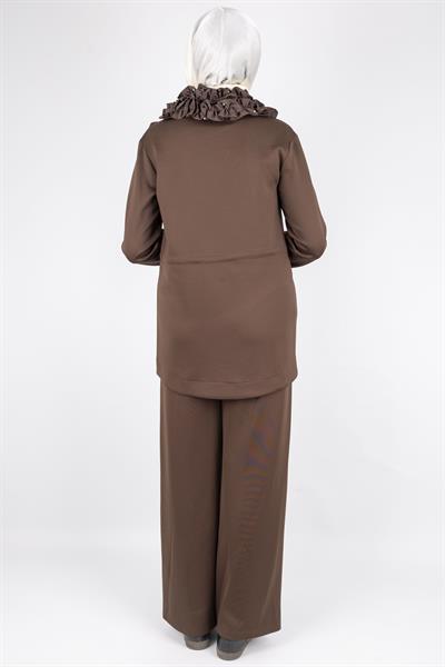 Fırfır Yaka Detaylı Pantolonlu Takım Kahve OTW8565