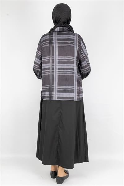 Fular Detaylı Kare Desen Bluz ve Uzun Etek Tesettür Takım Siyah OTW8576