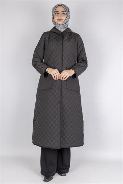 Kapüşonlu Çıtçıtlı Kapitone Tesettür Kap Siyah OTW36309