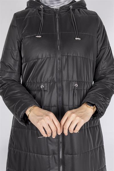 Kapüşonlu Şişme Tesettür Kap Siyah OTW36310