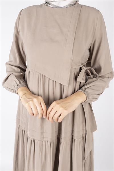 Kat Kat Volanlı Kuşaklı Tesettür Elbise Taş OTW5238