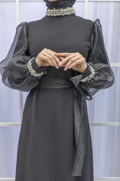 KOLLARI TÜL MANŞET VE BOYNU TAŞLI ABİYE ELBİSE Siyah OTW4576