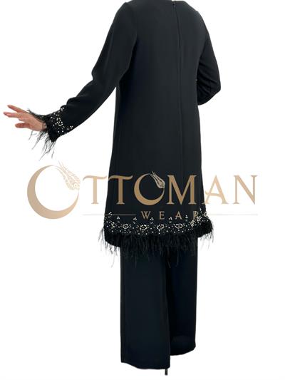 Kolları ve Etek Ucu Tüylü Takım Siyah OTW6946