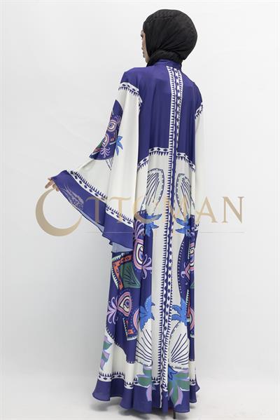 Modern kesim etnik desenli saten elbise – şık ve bohem stil Mavi OTW431