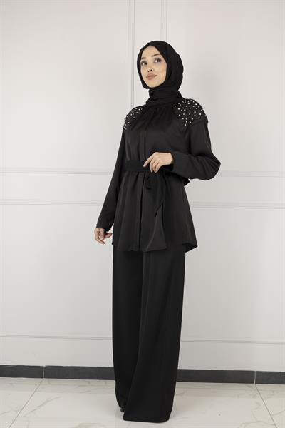 OMUZLARI TAŞ DETAYLI PANTOLONLU TAKIM Siyah OTW8481