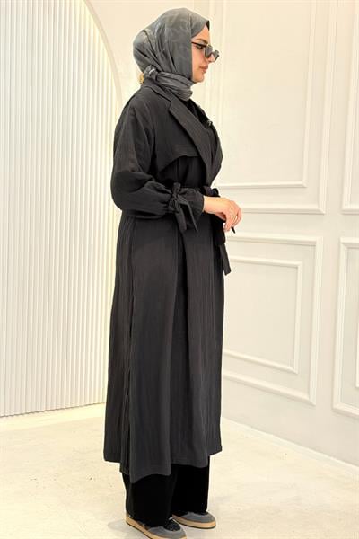 Orhan Store Taş Detaylı Kuşaklı Büyük Beden Tesettür Kap Siyah OTW1646