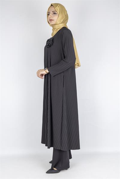 Piliseli Büyük Beden Çiçek Detaylı Elbise Siyah OTW2000