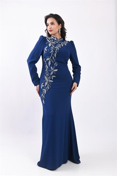 Prenses Omuzlu Asimetrik Taş İşlemeli Uzun Abiye Lacivert OTW3135
