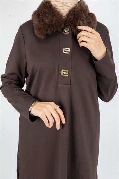 Şık Kürk Yaka ve Düğme Detaylı Tesettür İkili Takım Kahve OTW2687