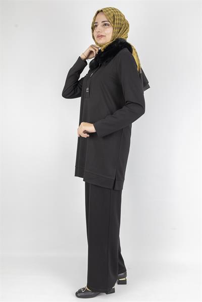 Şık Kürk Yaka ve Düğme Detaylı Tesettür İkili Takım Siyah OTW2687