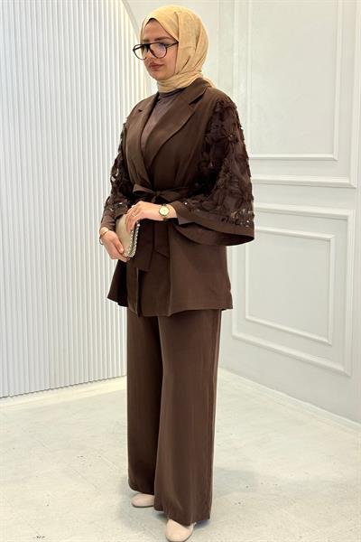 Tül Kol Detaylı Blazer Üçlü Tesettür Takım Kahve OTW46802
