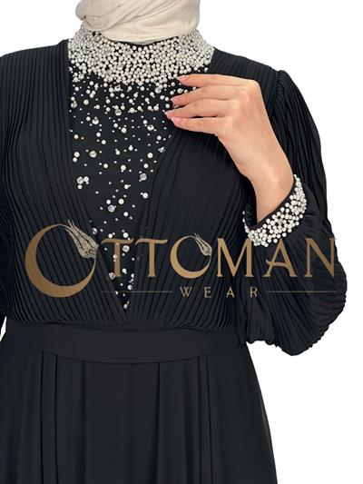 Yakası Taşlı Abiye Elbise Siyah OTW4620