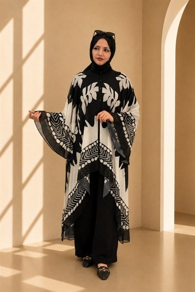 Yaprak Desenli Şifon Pantolonlu Takım Siyah-Beyaz OTW2603
