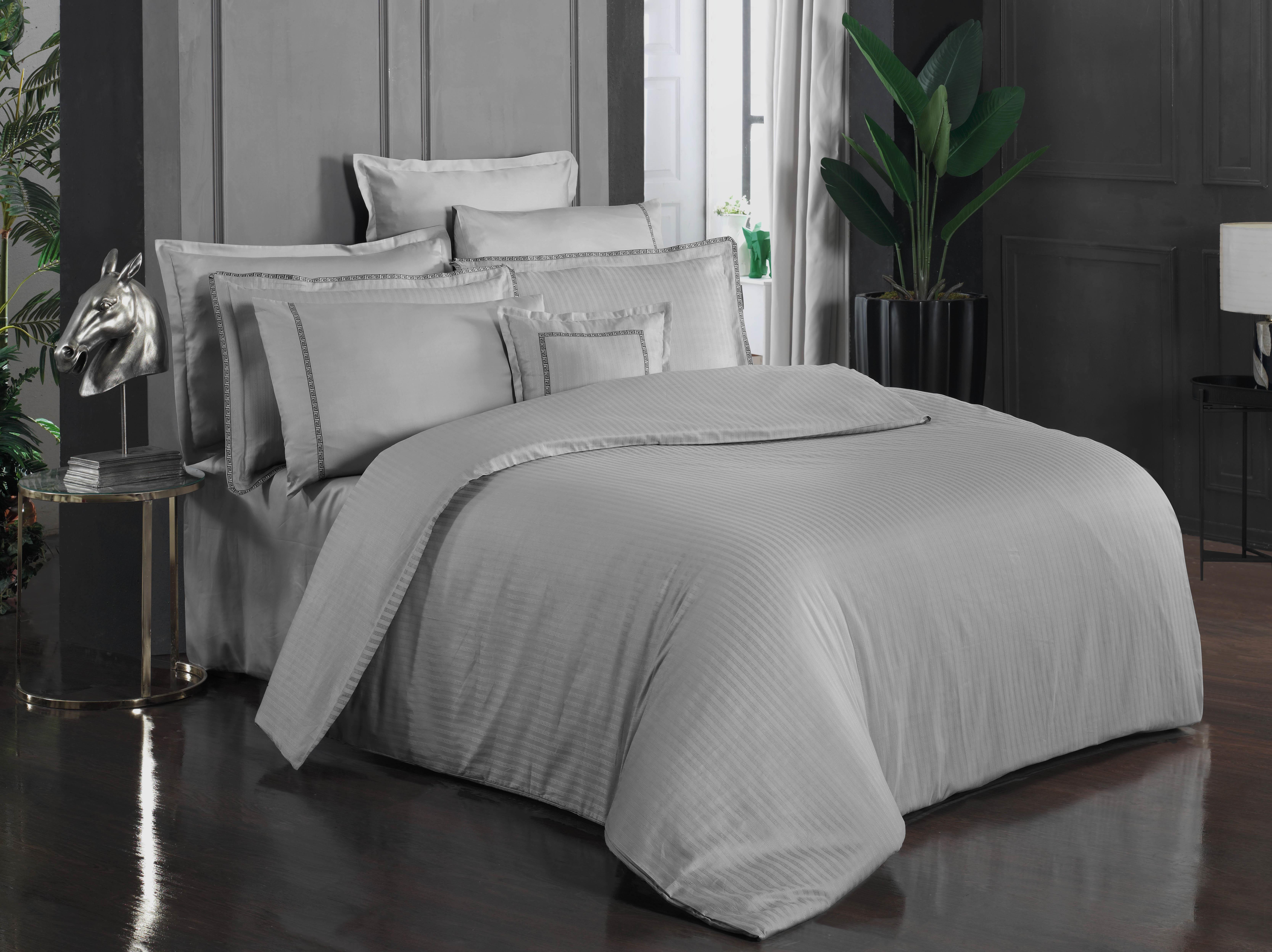 Jacquard Stripe Saten Nevresim Takımı Çift Kişilik