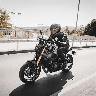 NEXX X.R3R GOLDEN EDITION KARBON MAT SİYAH-SARI KASK