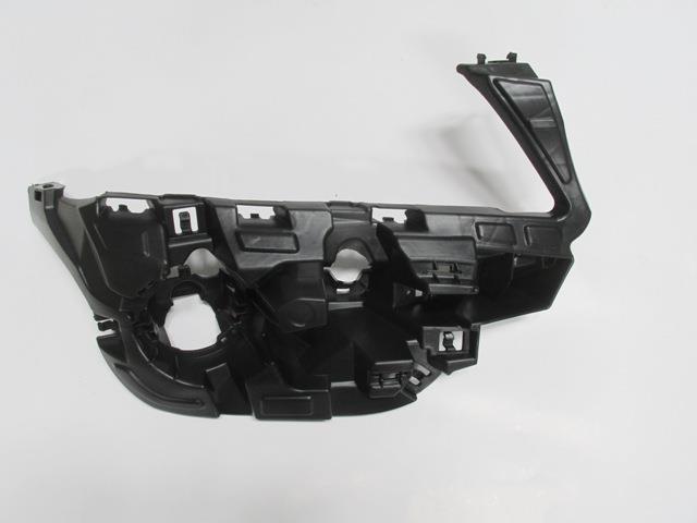 BMW X3- F25- 11/13; ÖN TAMPON BRAKETİ İÇ SAĞ (FAR ALTINA TAKILAN)(PLASTİK) (TW)