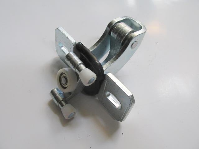 FIAT DUCATO- 97/02; SÜRGÜLÜ KAPI ORTA RAY BAĞLANTISI SAĞ