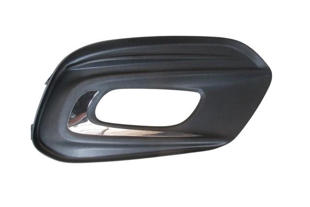 FIAT EGEA- SD/HB/SW- 15/20; SİS LAMBA KAPAĞI SAĞ SİS DELİKLİ NİKELAJLI (TW)