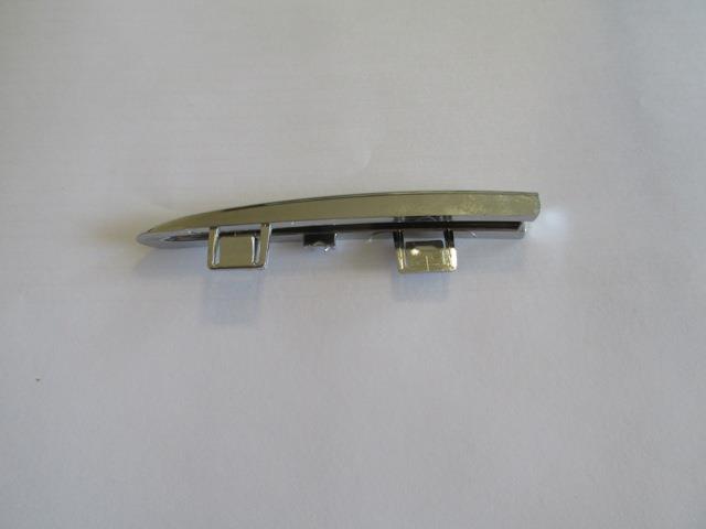 FIAT LINEA- 12/17; SİS LAMBA KAPAĞI ALT NİKELAJI SAĞ