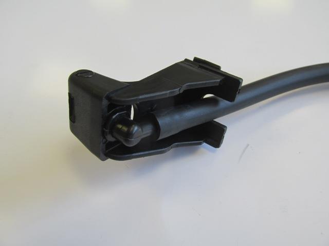 FIAT LINEA CLASSIC- 06/15; ÖN CAM SU FİSKİYE MEMESİ SAĞ