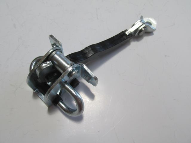 FIAT PUNTO- EVO- 10/16; ARKA KAPI DURDURUCUSU SAĞ/SOL AYNI (ADET) (KAPI GERGİSİ)