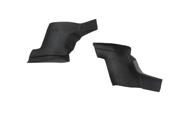 FORD FIESTA- 02/07; ÖN CAM IZGARASI SAĞ/SOL SET (2 PARÇA) (SİLGİ PANELİ)