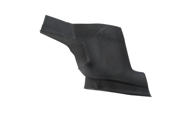 FORD FIESTA- 02/07; ÖN CAM KENAR PLASTİĞİ SOL (SİLGİ PANELİ)