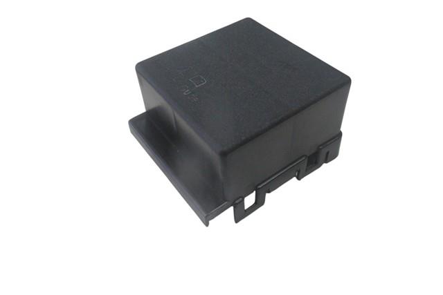 FORD FIESTA- 13/17; SİGORTA KUTUSU KAPAĞI