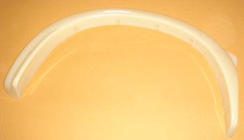 FORD RANGER- PICK UP- 03/07; ARKA ÇAMURLUK AĞZI PLASTİĞİ SAĞ ÇIKINTILI (FPI)