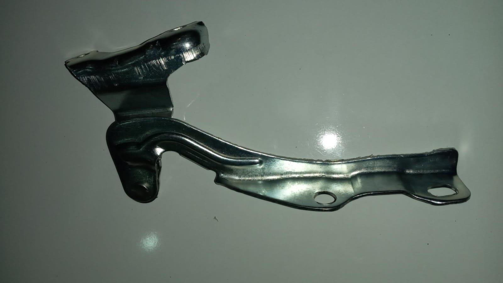 Kıa Menteşe Kaput Rio 06-09 Sağ