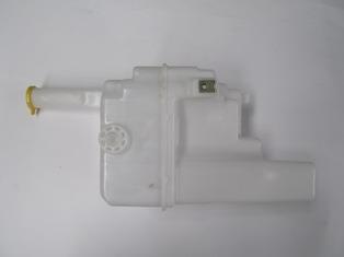 MAZDA 6- SD- 2006; ÖN CAM SU BİDONU/DEPOSU MOTORSUZ (BFN)