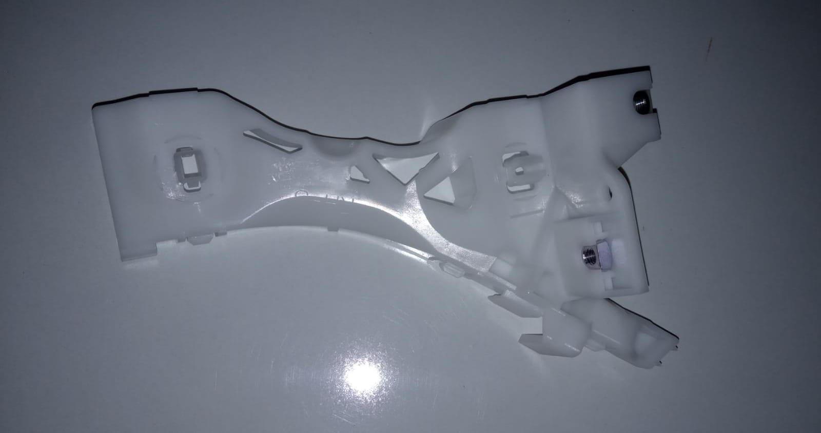 Mazda Braket Tampon Mazda 3 04-08 Ön Sağ (Küçük)
