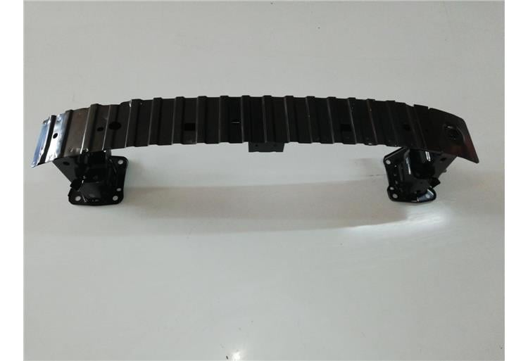 Mazda Demir Tampon Mazda 3 08-11 Ön