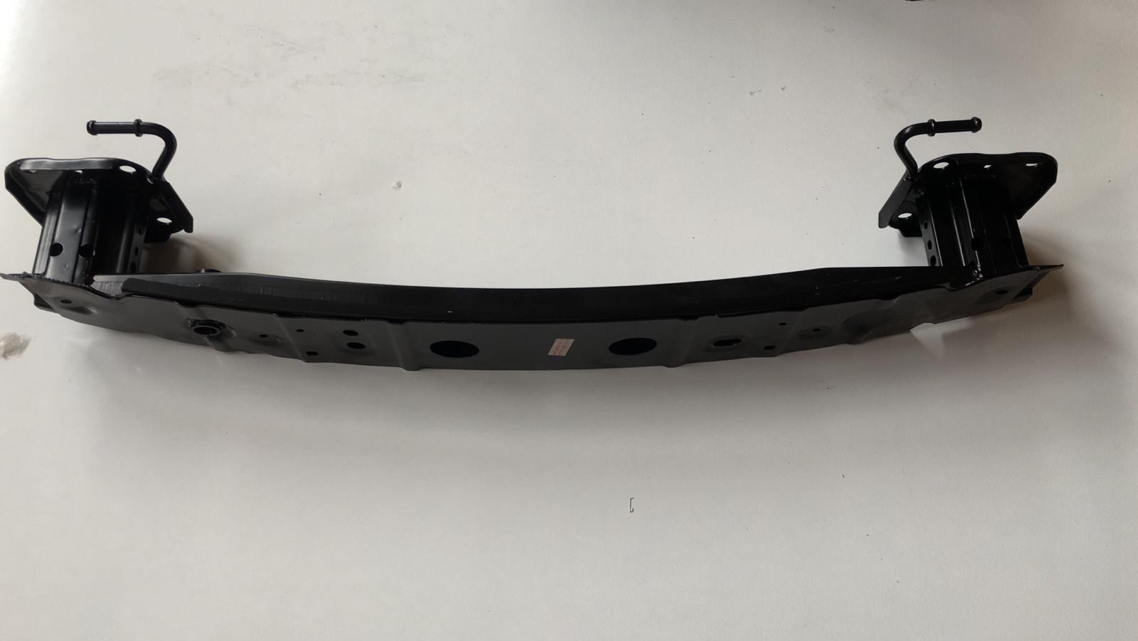 Mazda Demir Tampon Mazda 3 13-16 Arka