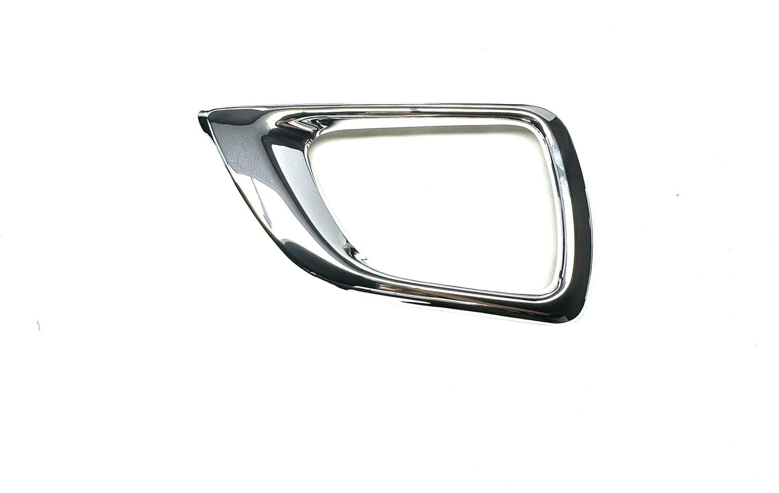 Nıssan Kapak Lamba Sis Navara 15-21 Sol (Sisli/Krom)