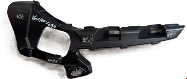ÖN TAMPON BRAKETİ SOL MEGANE 4 2020-