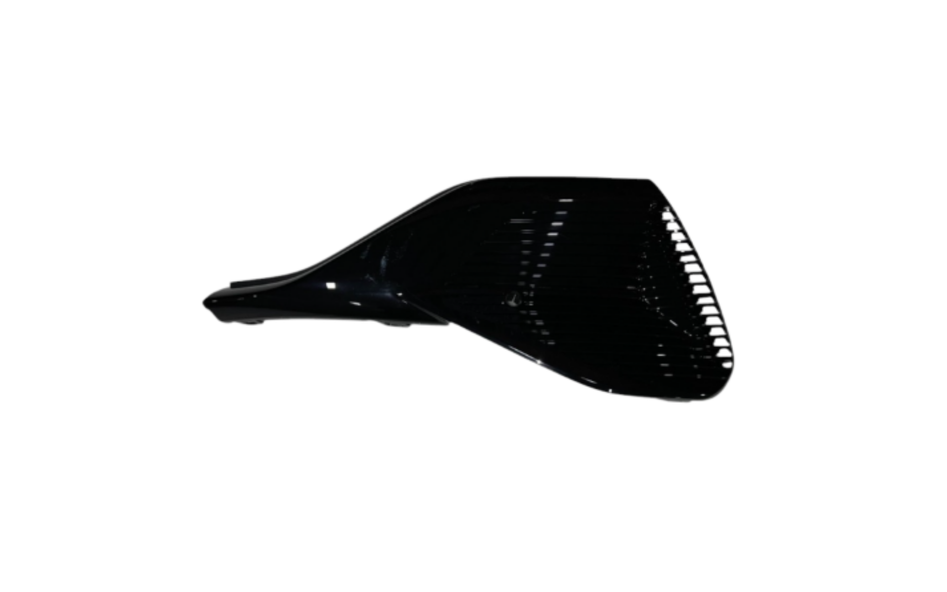 ÖN TAMPON IZGARASI SAĞ (DELİKSİZ) ATTO 3 2022-