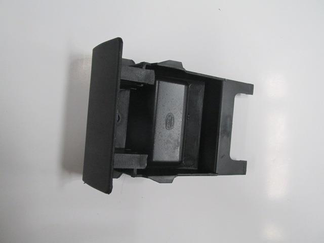 OPEL ASTRA- G- SD/HB- 99/09; MARŞPİYEL PLASTİĞİ ÖN KRİKO KAPAĞI SOL
