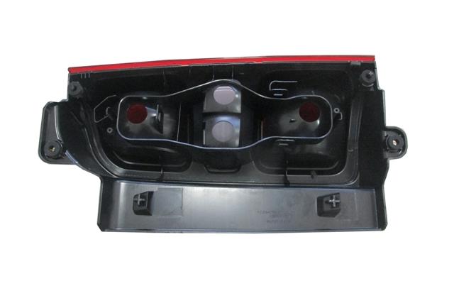PEUGEOT EXPERT- 24/25; STOP LAMBASI SOL KIRMIZI/BEYAZ (MARS)