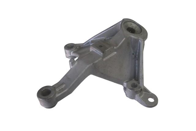 RENAULT CLIO- 4- SPORT TOURER- 13/16; ŞANZUMAN TAKOZU KULAĞI MANUEL (ALÜMİNYUM)