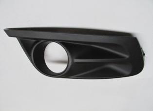 RENAULT FLUENCE- 13/16; SİS LAMBA KAPAĞI SOL SİS DELİKLİ