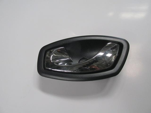 RENAULT MEGANE- 3- HB- 10/13; ÖN KAPI İÇ AÇMA KOLU SOL NİKELAJLI