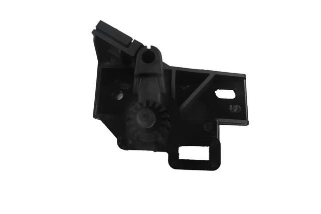 SKODA OCTAVIA- 13/17; KAPUT İÇ AÇMA KOLU ALT BRAKETİ