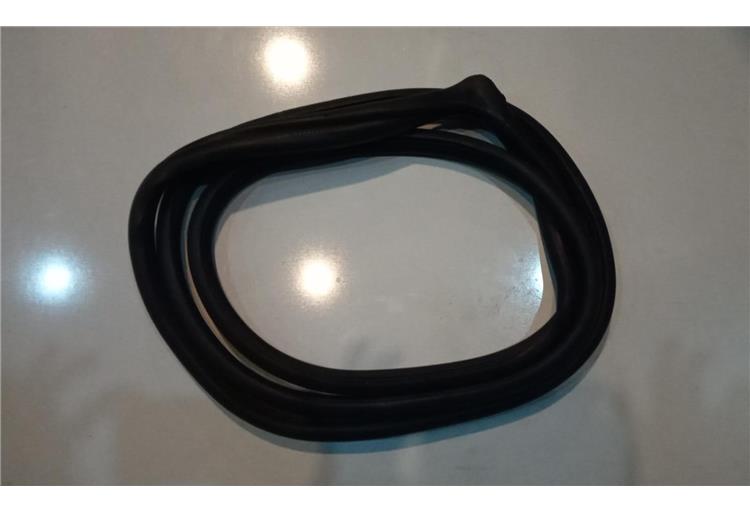 Toyota Fitil Kapı Kasa Corolla 02-06 Ön Sağ (Kasaya Gelen)