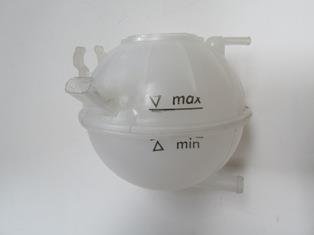 VOLKSWAGEN JETTA- 6- 14/18; RADYATÖR YEDEK SU DEPOSU