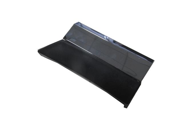 VOLKSWAGEN PASSAT- B8- 19/22; ÖN ÇAMURLUK BANDI ALT/ÜST KOMPLE SAĞ (NİKELAJLI)