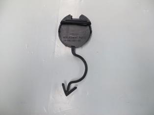 VOLKSWAGEN TOURAN- 08/10; ARKA TAMPON ÇEKİ DEMİRİ KAPAĞI