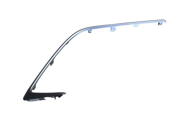 (YENİ ÜRÜN!!!)TOYOTA COROLLA- HB- 20/22; ÖN TAMPON PANJURU DIŞ ÇERÇEVE ÇITASI SAĞ GÜMÜŞ GRİ (TYG)